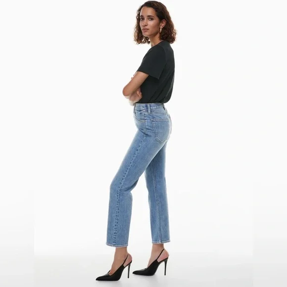 Denim Forum: The Arlo high Arlo High Rise Straight - Picture 4 of 12